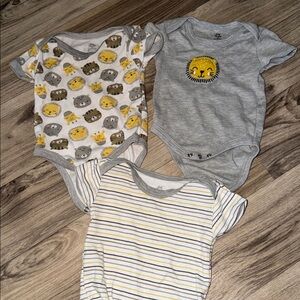 Gray and Yellow Animal Print Bodysuit Set